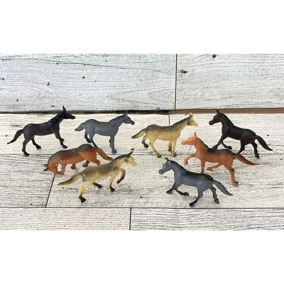 VTG Lot Of 8 Miniature Horse Figurines China Mixed Colors Poses Plastic Lot #1 - Picture 1 of 13